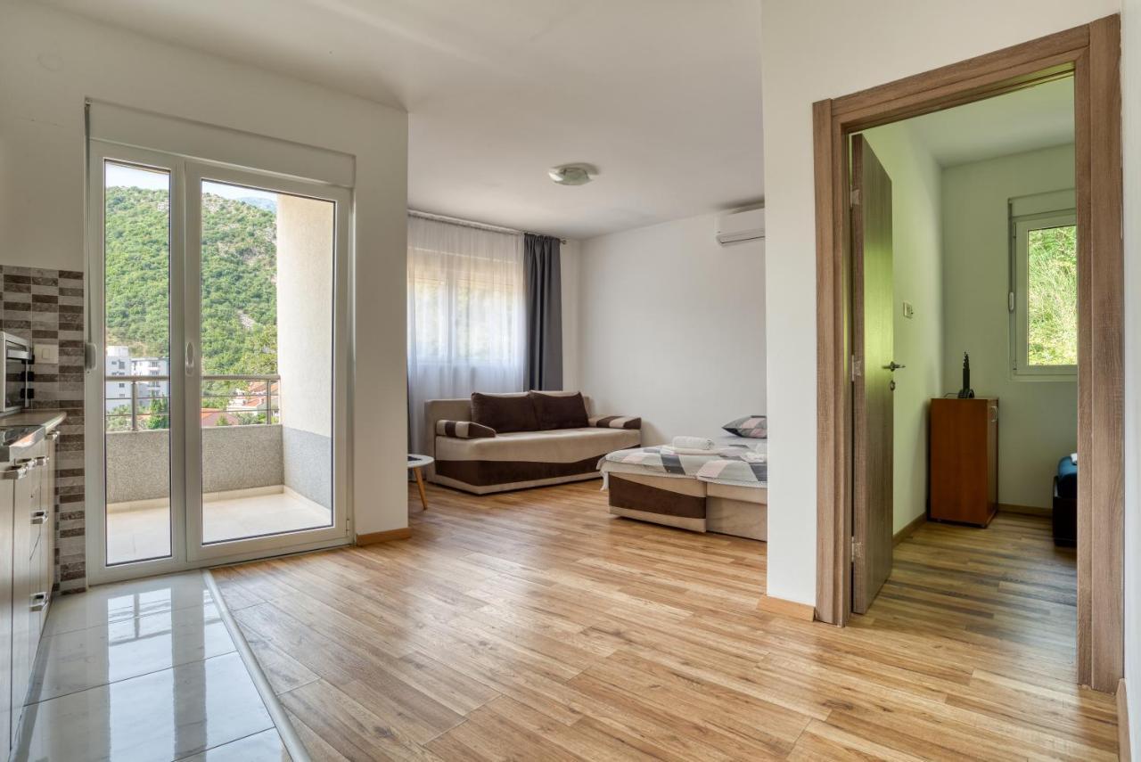 Apartmani Cukic Rafailovici Budva Exteriör bild