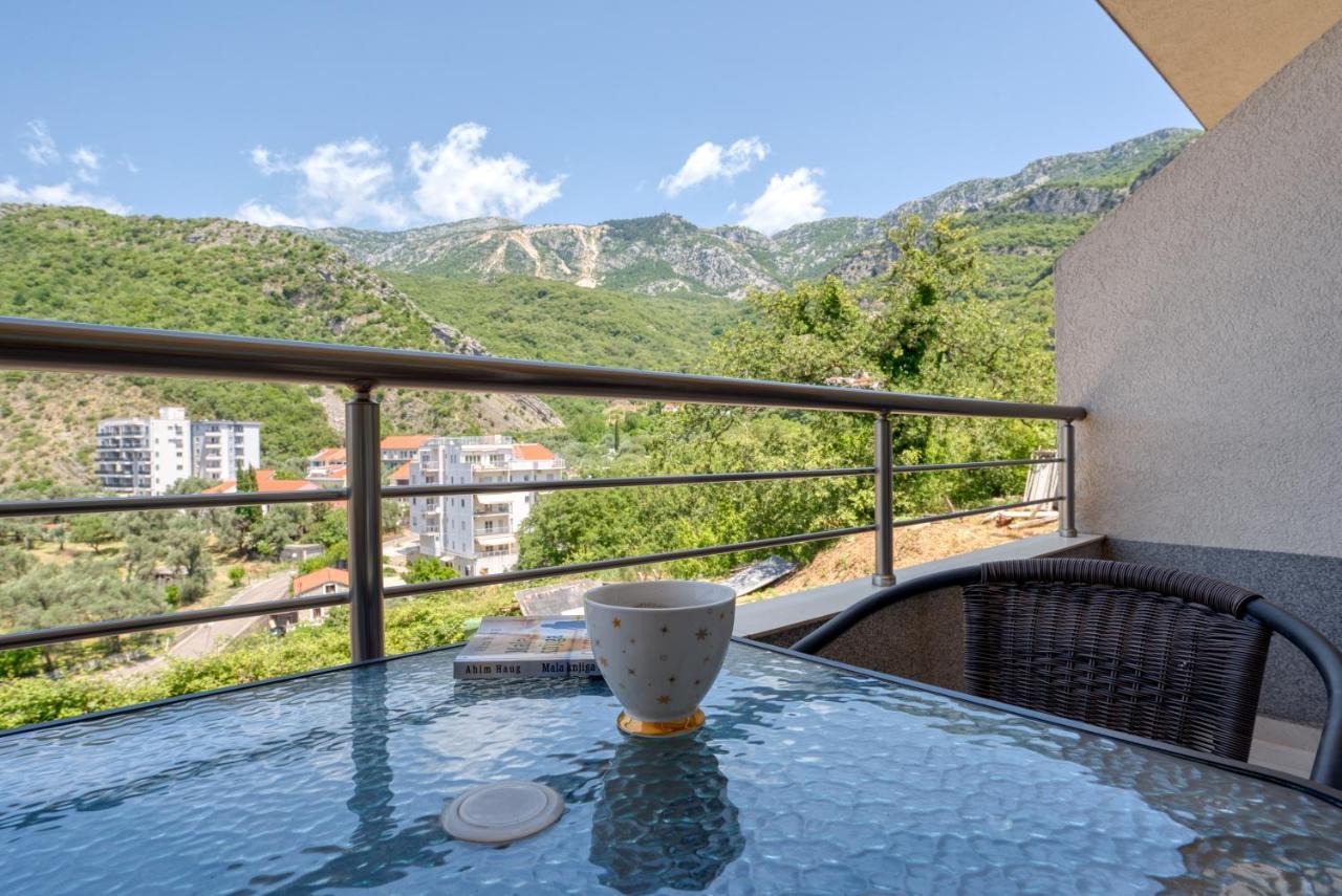 Apartmani Cukic Rafailovici Budva Exteriör bild